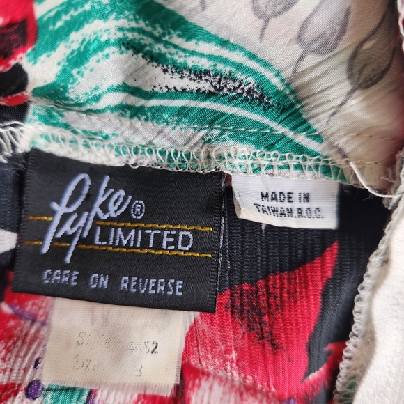 VTG High Mock Neck Secretary Pleated Blouse Back Zip Size M - Picture 7 of 8